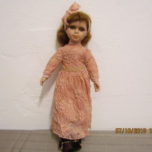 porcelánfejű baba